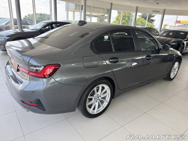 BMW 3 320d 140kW*Kůže*PlnýServi 2019