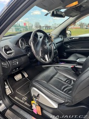 Mercedes-Benz GL  2011