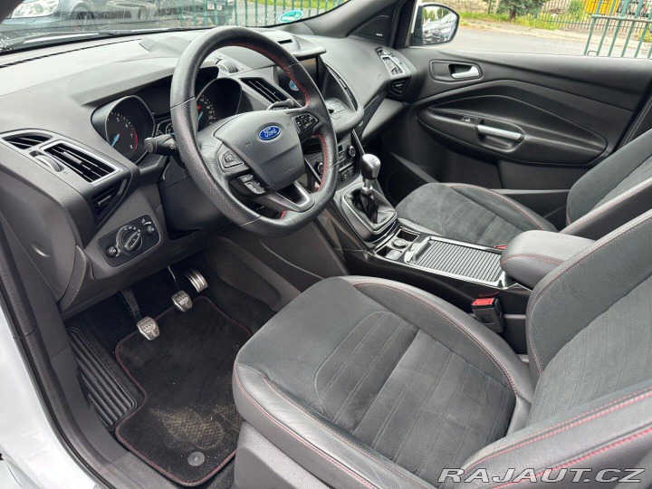 Ford Kuga 1,5EcoBoost 110KW  ST-Lin 2019