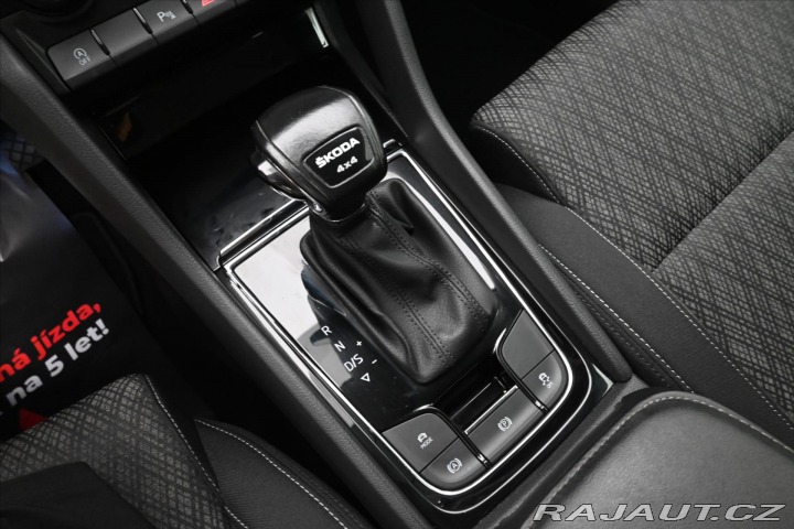 Škoda Karoq 2,0 TDI 110kW DSG Style Z 2022