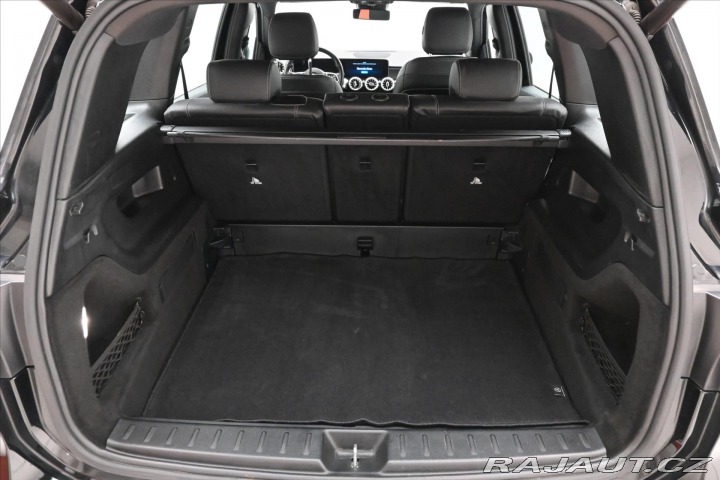 Mercedes-Benz GLB 2,0 220d 140 kW 4MATIC Zá 2021