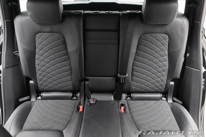 Mercedes-Benz GLB 2,0 220d 140 kW 4MATIC Zá 2021