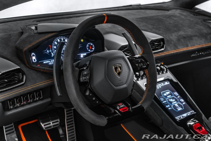 Lamborghini Huracán 2024