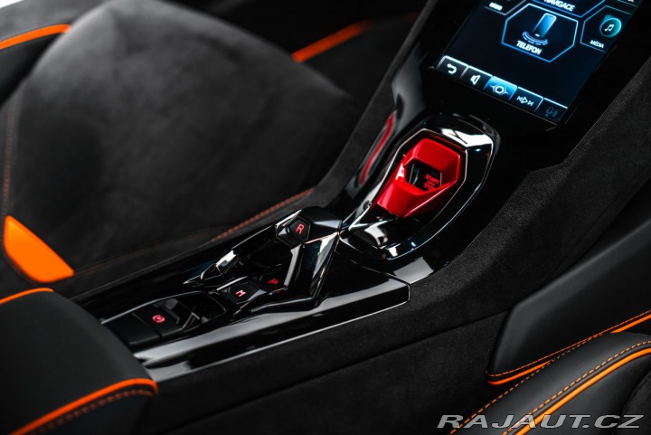 Lamborghini Huracán 2024