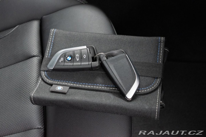 BMW 4 420d xD ///M*LASER*TAŽNÉ* 2024