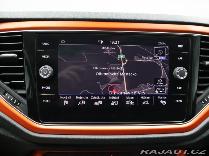Volkswagen T-Roc 1,5 TSI 110kW Matrix Virt 2019