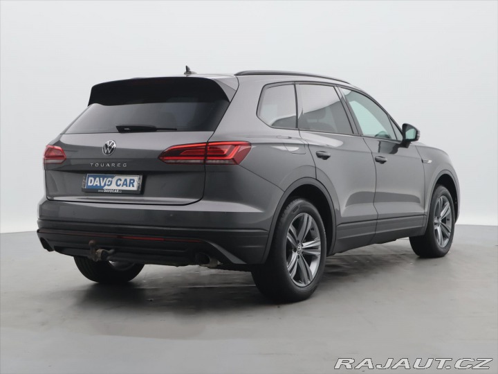 Volkswagen Touareg 3,0 TDI 170kW CZ DPH 1.Ma 2021