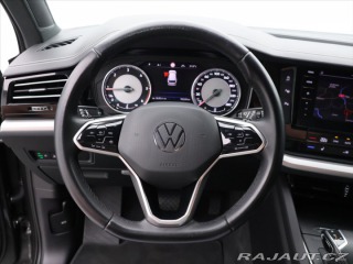 Volkswagen Touareg 3,0 TDI 170kW CZ DPH 1.Ma 2021