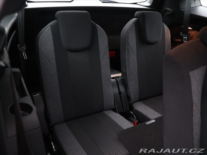 Peugeot 5008 1,5 HDI 96kW 7-Míst CZ DP 2021