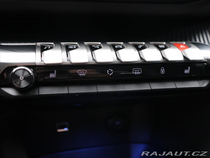 Peugeot 5008 1,5 HDI 96kW 7-Míst CZ DP 2021