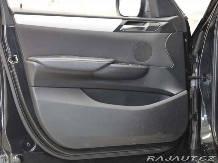 BMW X3 2,0 d xDrive MT Tažné 2.m 2012