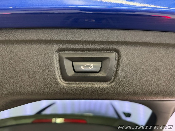 BMW 3 320d xDrive M-SPORT, LED, 2021