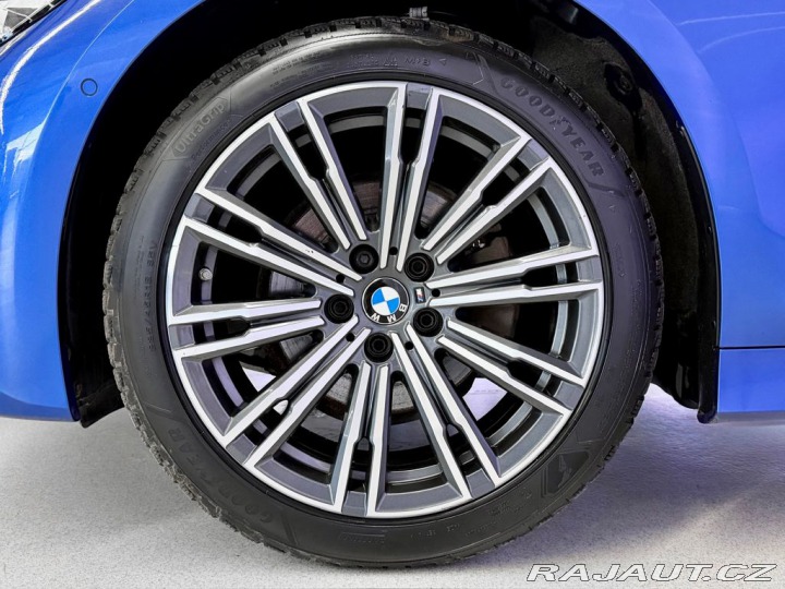 BMW 3 320d xDrive M-SPORT, LED, 2021