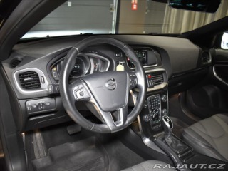 Volvo V40 2,0 D3 Cross Country Adap 2017