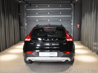 Volvo V40 2,0 D3 Cross Country Adap 2017