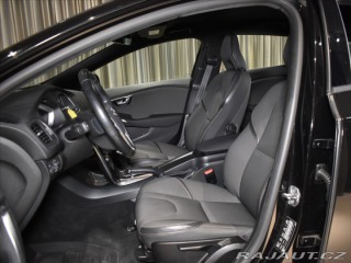 Volvo V40 2,0 D3 Cross Country Adap 2017