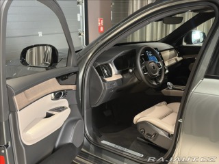 Volvo XC90 2,0 T8  Plus Dark 2026