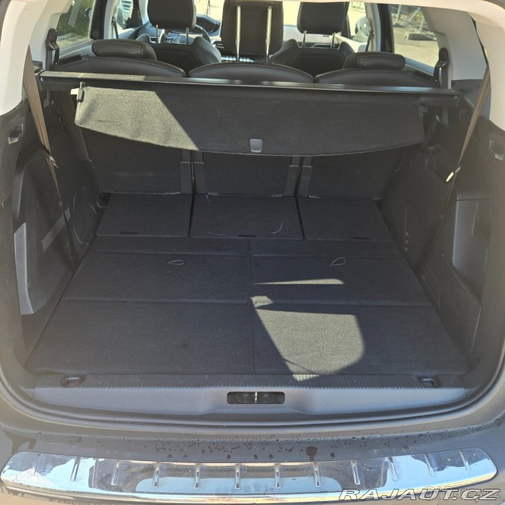 Peugeot 5008 1,2 ALLURE, PureTech 13 1800