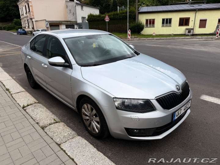 Škoda Octavia 1,6 3 1800