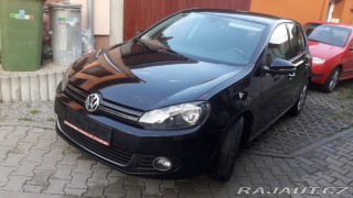 Volkswagen Golf 2,0 Tdi highline, tažné 1800