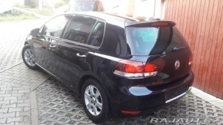 Volkswagen Golf 2,0 Tdi highline, tažné 1800