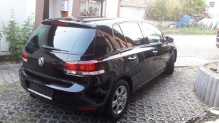 Volkswagen Golf 2,0 Tdi highline, tažné 1800