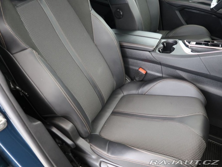 Peugeot 5008 1.2PureTech,96kW,AT,GT-Li 2023