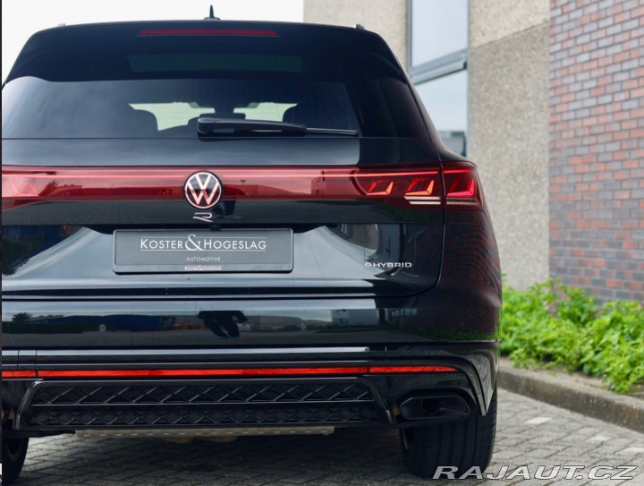 Volkswagen Touareg 3.0 TSI eHybrid 4Motion 2025