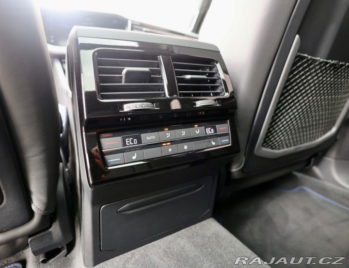 Volkswagen Touareg 3.0 TSI eHybrid 4Motion 2025