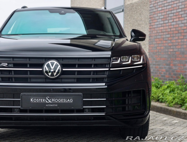Volkswagen Touareg 3.0 TSI eHybrid 4Motion 2025