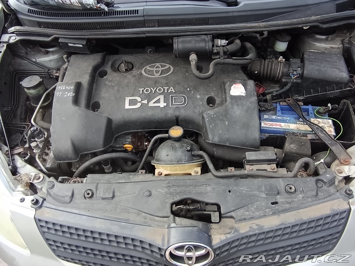 Toyota Corolla Verso 2003