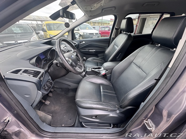 Ford Grand C-MAX 1,6 TDCI 85KW KAMERA KŮŽE 2012