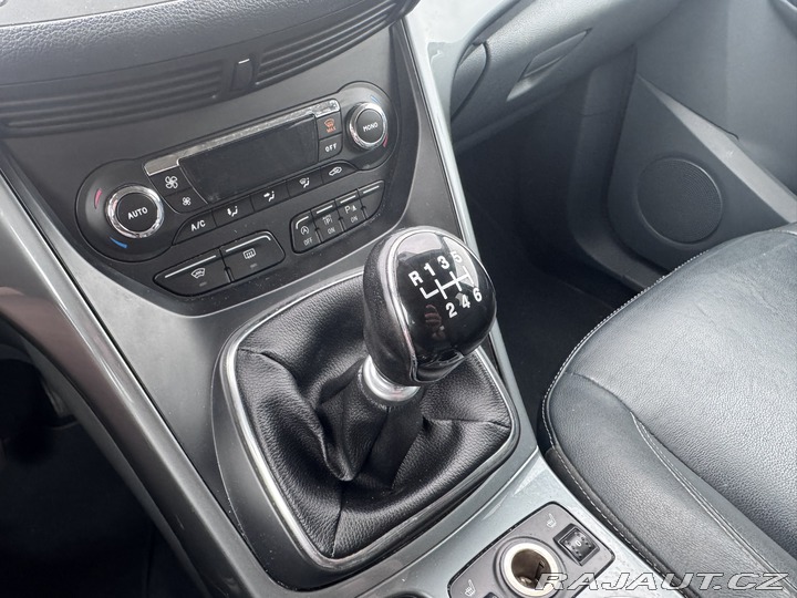 Ford Grand C-MAX 1,6 TDCI 85KW KAMERA KŮŽE 2012