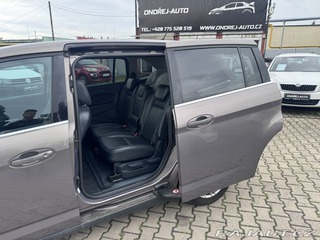 Ford Grand C-MAX 1,6 TDCI 85KW KAMERA KŮŽE 2012