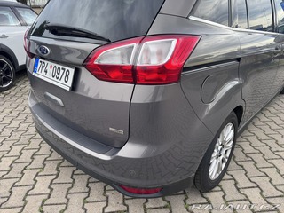 Ford Grand C-MAX 1,6 TDCI 85KW KAMERA KŮŽE 2012
