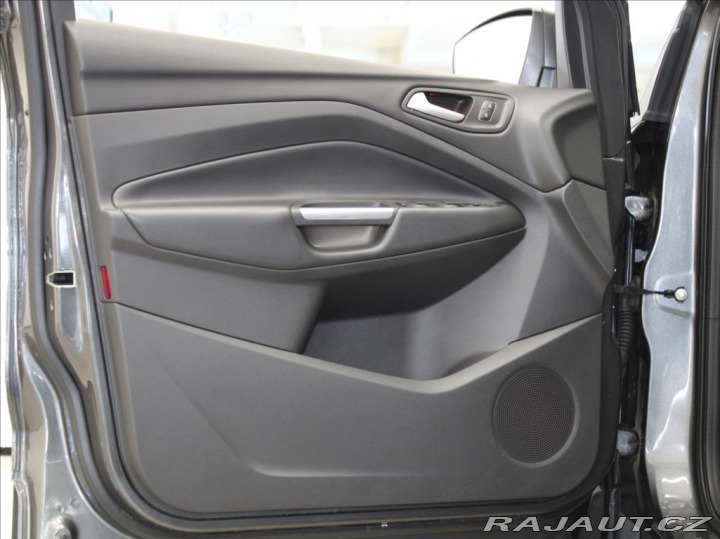 Ford Kuga 1,5 EB 110kW 54tkm. 1.maj 2019