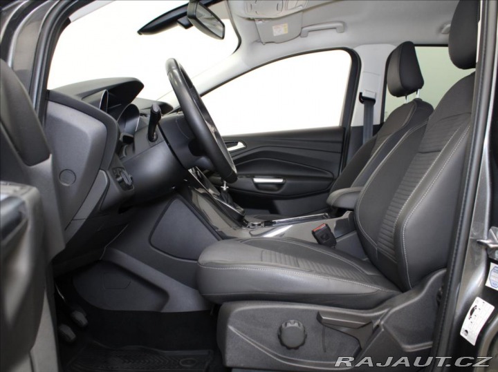 Ford Kuga 1,5 EB 110kW 54tkm. 1.maj 2019