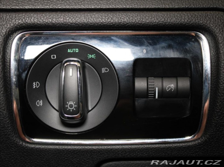 Škoda Superb 2,0 TDi 125kW DSG 4x4 109 2015