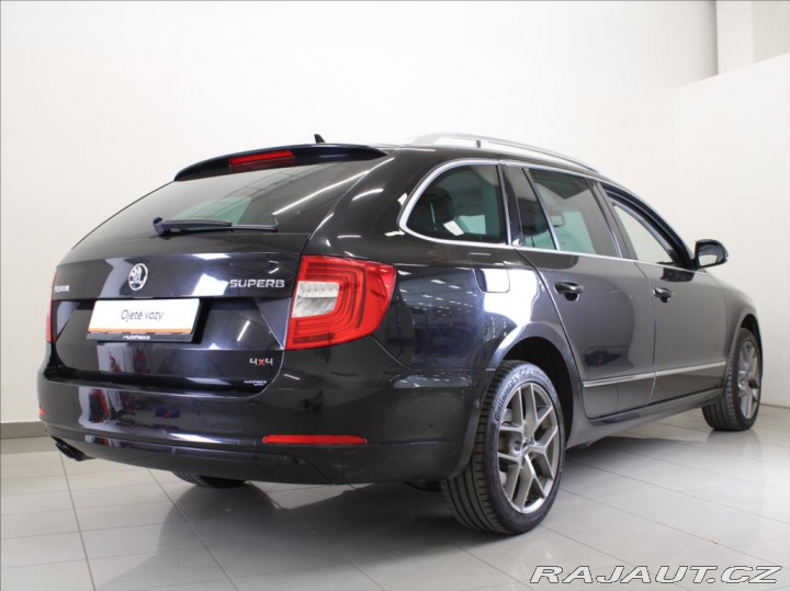 Škoda Superb 2,0 TDi 125kW DSG 4x4 109 2015