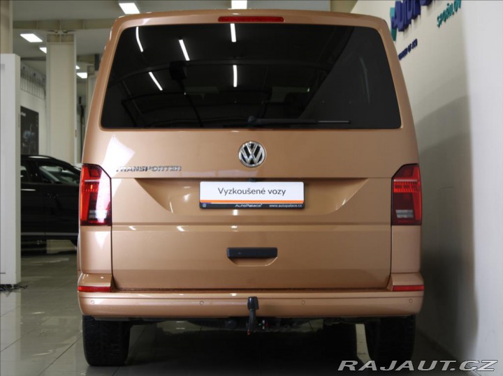 Volkswagen Transporter 2,0 TDi 110kW DR TZ 8-mís 2022