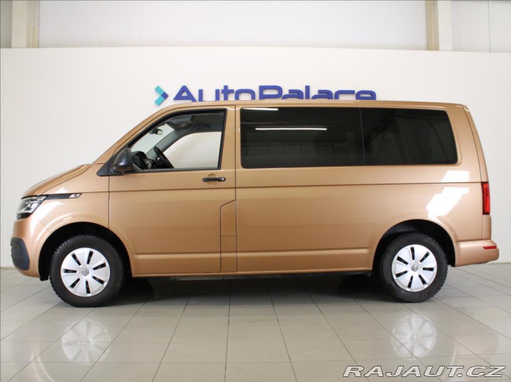 Volkswagen Transporter 2,0 TDi 110kW DR TZ 8-mís 2022