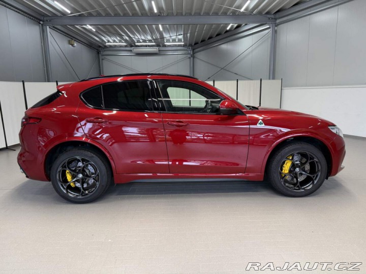 Alfa Romeo Stelvio 2.9T V6 8AT 510k Q4 QUADR 2020