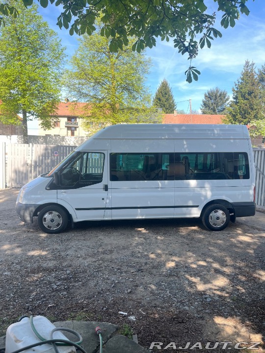Ford Transit devět míst l3h2 2011