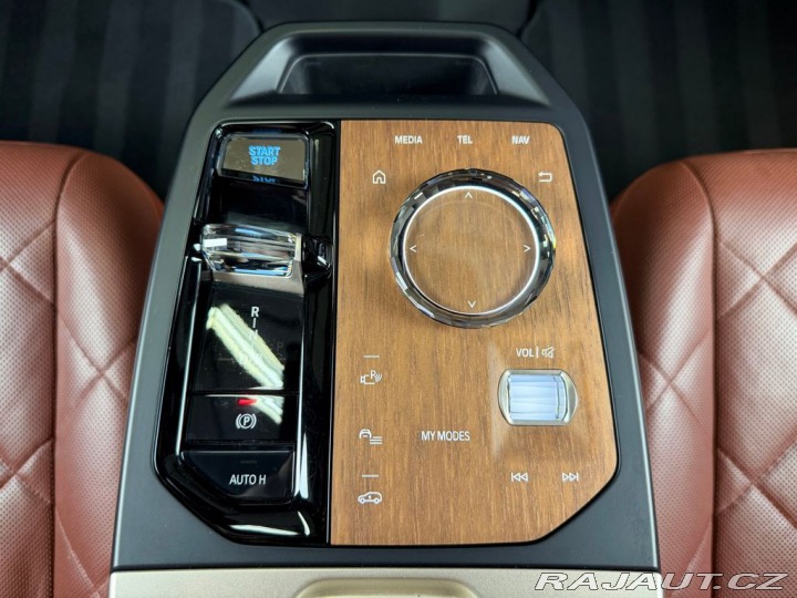 BMW iX xDrive 50, LASER, SKY LOU 2022