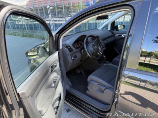 Volkswagen Touran 1,4 110 kW | CNG | Pano 2012