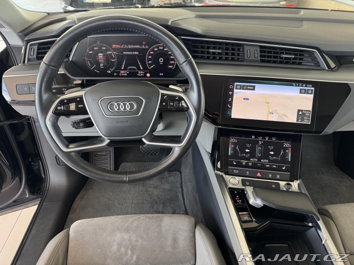 Audi e-tron 55 Quattro*300kW*REZERVAC 2021