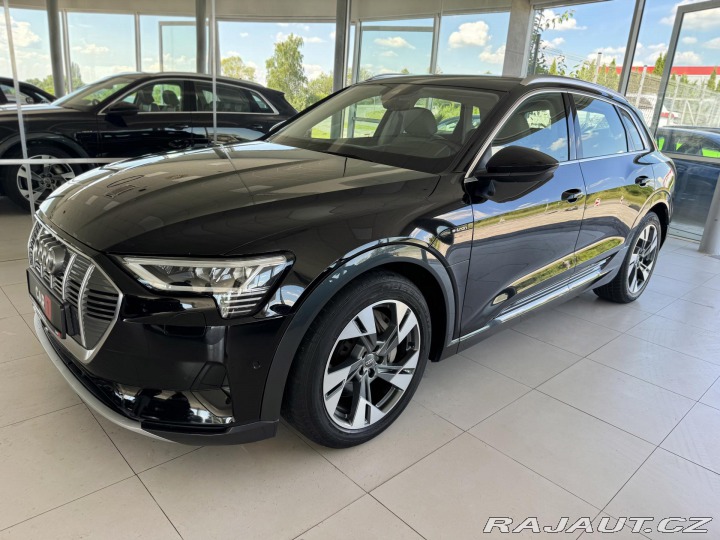Audi e-tron 55 Quattro*300kW*REZERVAC 2021