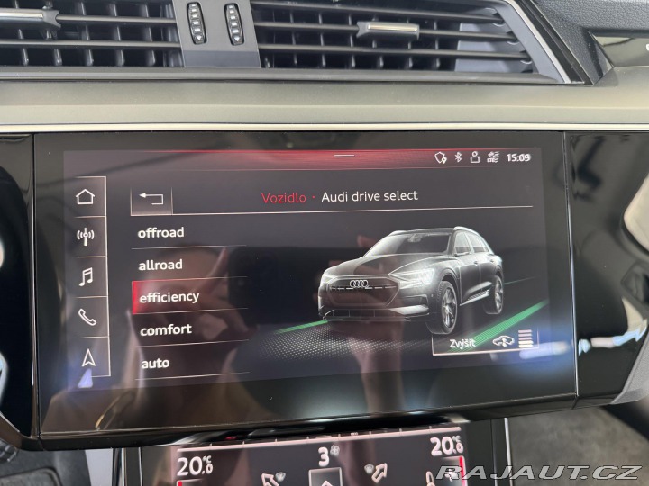 Audi e-tron 55 Quattro*300kW*REZERVAC 2021