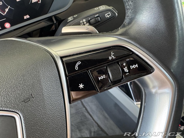 Audi e-tron 55 Quattro*300kW*REZERVAC 2021