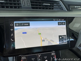 Audi e-tron 55 Quattro*300kW*NočníVid 2021
